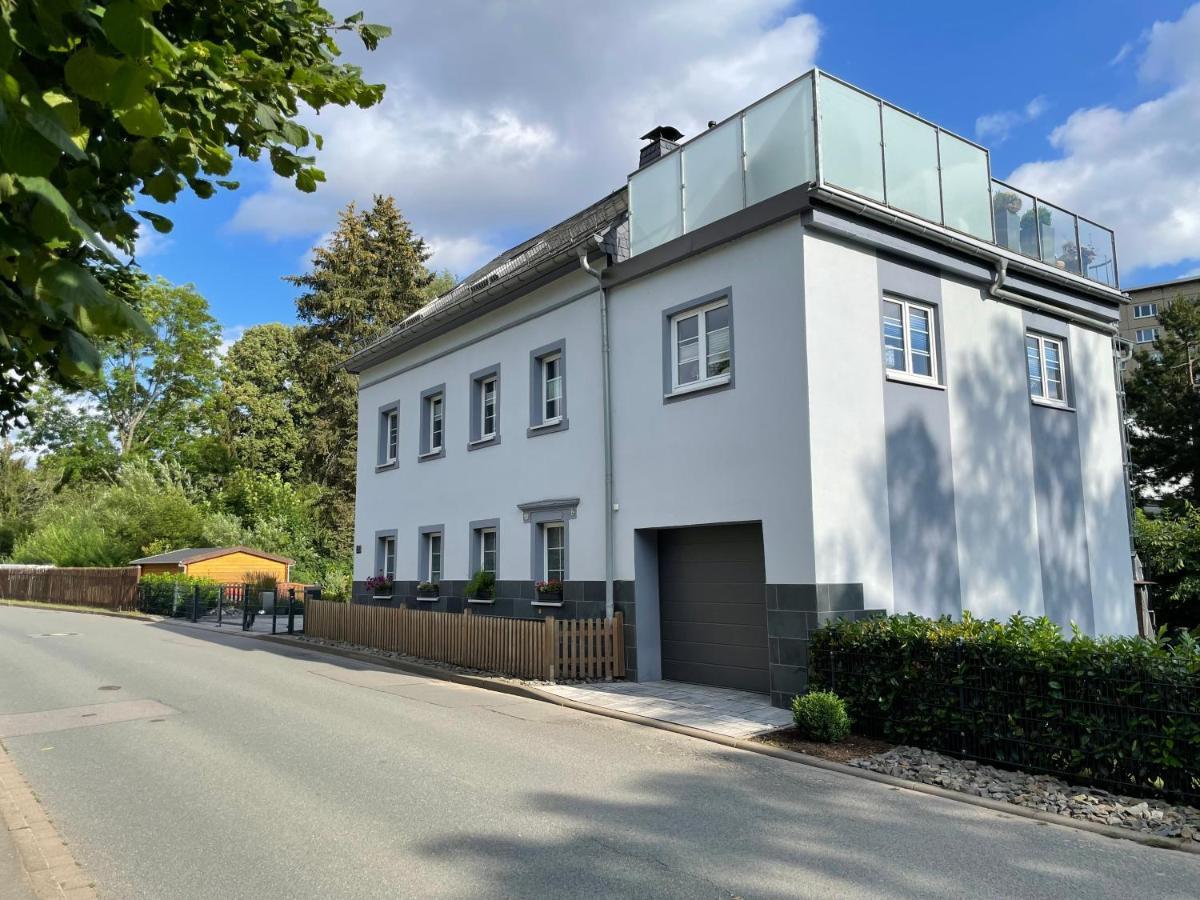 Ferienhaus Villa Adelsberg Mit Dachterrasse In Zentraler Lage Fuer Bis Zu 10 Personen Chemnitz Kültér fotó