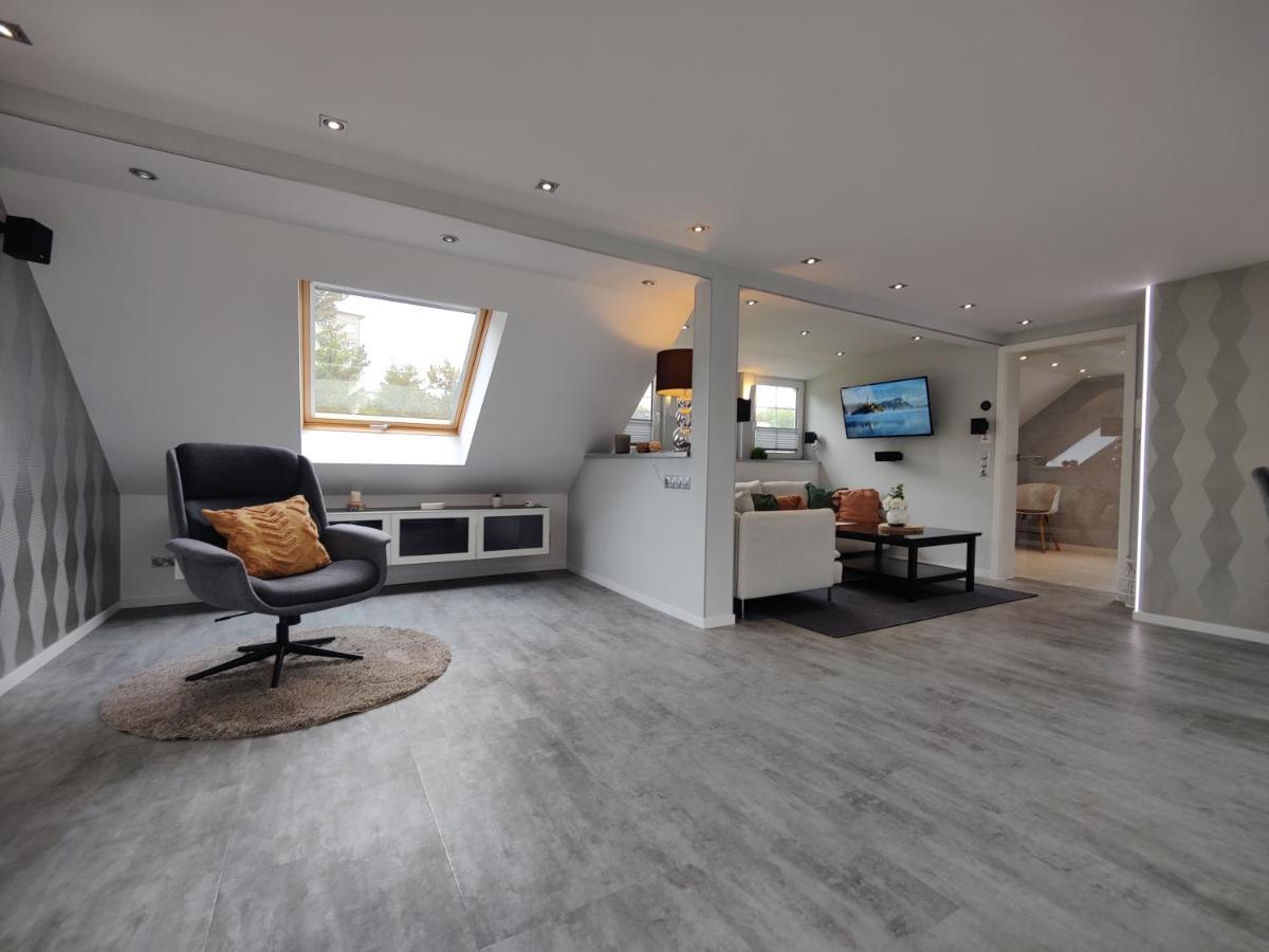 Ferienhaus Villa Adelsberg Mit Dachterrasse In Zentraler Lage Fuer Bis Zu 10 Personen Chemnitz Kültér fotó