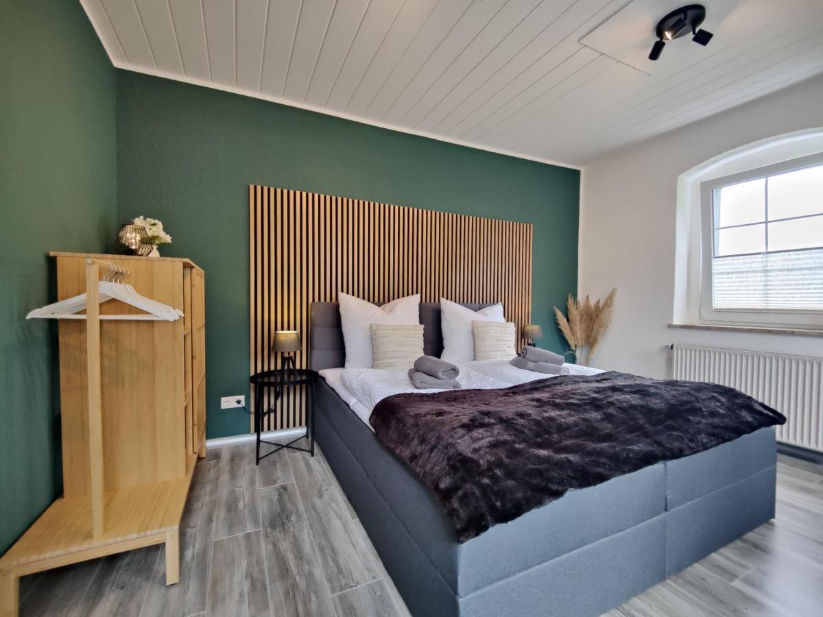 Ferienhaus Villa Adelsberg Mit Dachterrasse In Zentraler Lage Fuer Bis Zu 10 Personen Chemnitz Kültér fotó