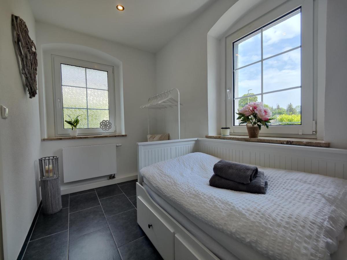 Ferienhaus Villa Adelsberg Mit Dachterrasse In Zentraler Lage Fuer Bis Zu 10 Personen Chemnitz Kültér fotó