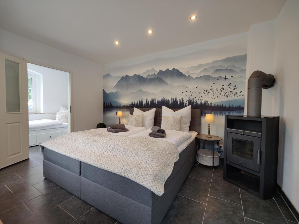 Ferienhaus Villa Adelsberg Mit Dachterrasse In Zentraler Lage Fuer Bis Zu 10 Personen Chemnitz Kültér fotó