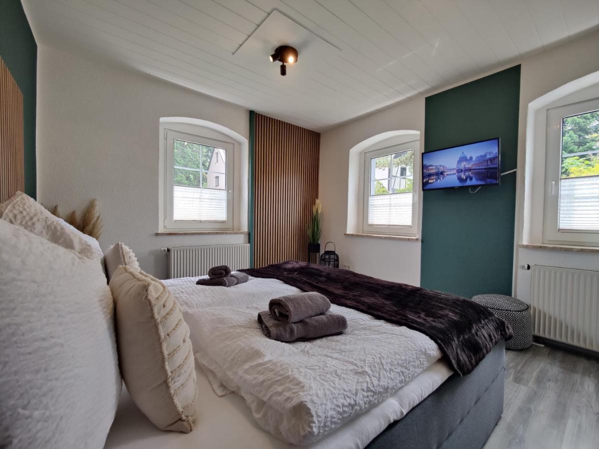 Ferienhaus Villa Adelsberg Mit Dachterrasse In Zentraler Lage Fuer Bis Zu 10 Personen Chemnitz Kültér fotó